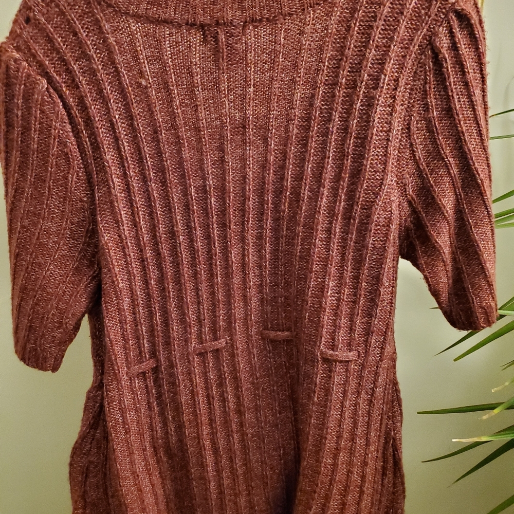 Sweater - Picture 3 of 3